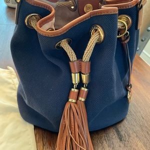 MICHEAL KORS Navy Marina Bucket Bag